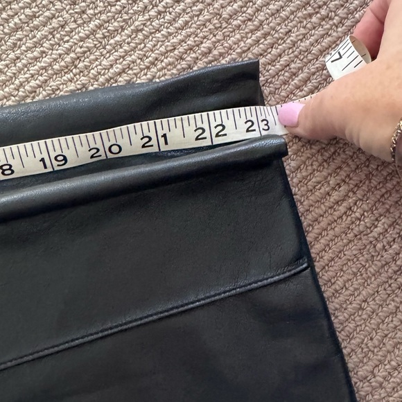 Velvet leather pants size M - Picture 3 of 4